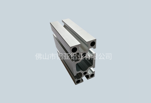 鋁（lǚ）合金鋁型材